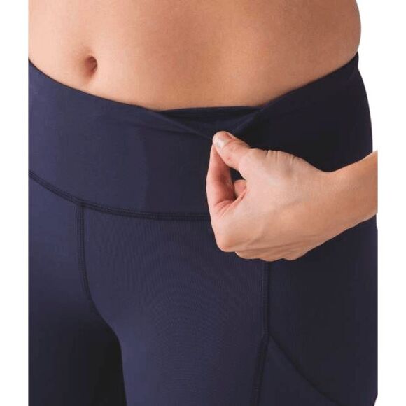 LULULEMON ATHLETICA Speed Up Tight V In Deep Indigo Size 2 - Picture 4 of 9